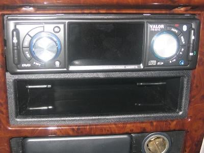 Valor 301D In-Dash DVD Reciever with storage pocket